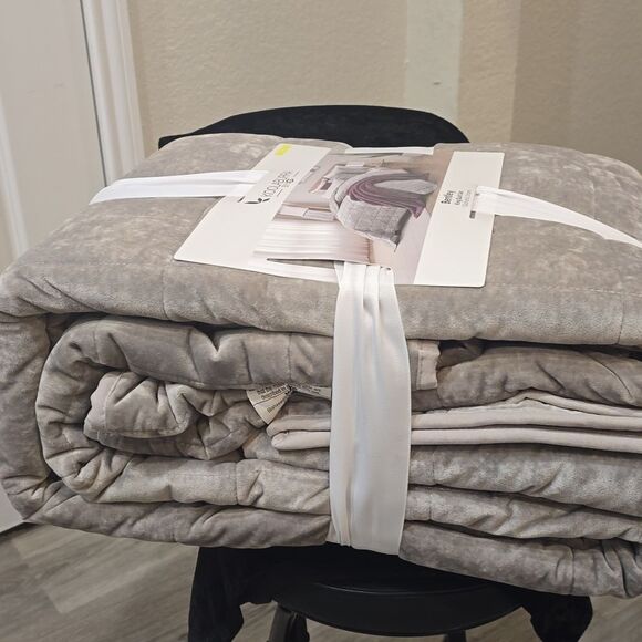 Koolaburra By Ugg Bentley King Quilt Set- Silver - Picture 12 of 12